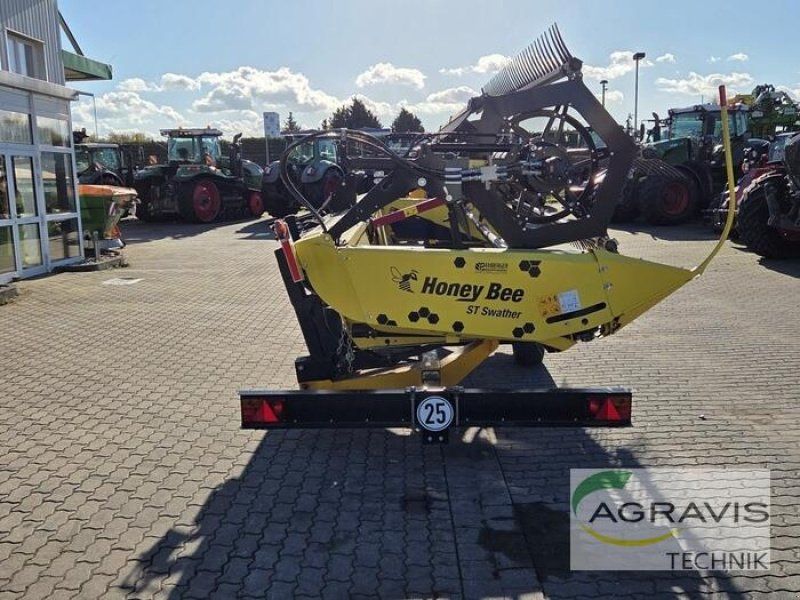 MÄHWERK (0010) Honey Bee Grain Belt 15 ft.