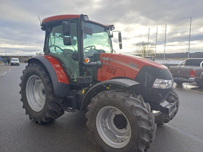 Case IH FARMALL 100 A