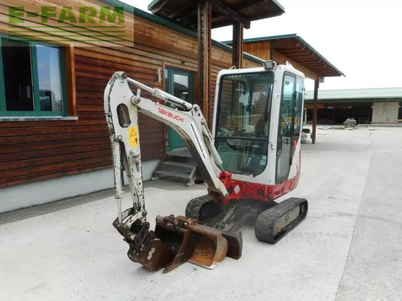 Takeuchi tb 216 ( 1.865kg ) 3 löffel + verstellfahrwerk
