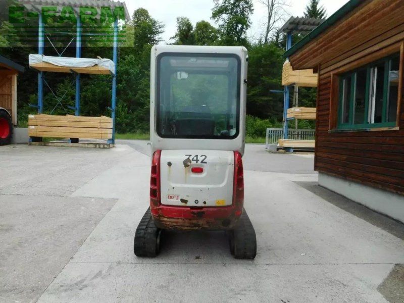 Takeuchi tb 216 ( 1.865kg ) 3 löffel + verstellfahrwerk
