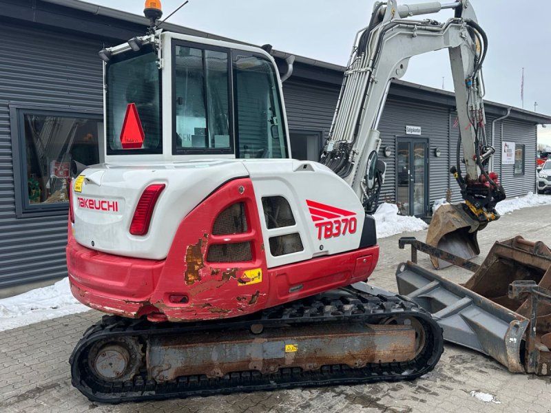Takeuchi TB370
