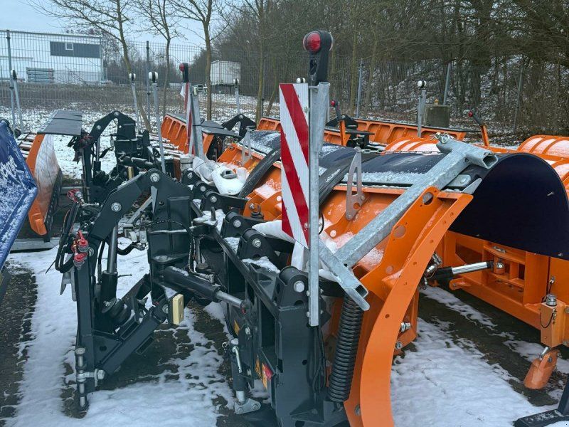 Aebi Schmidt Tarron MS30.1