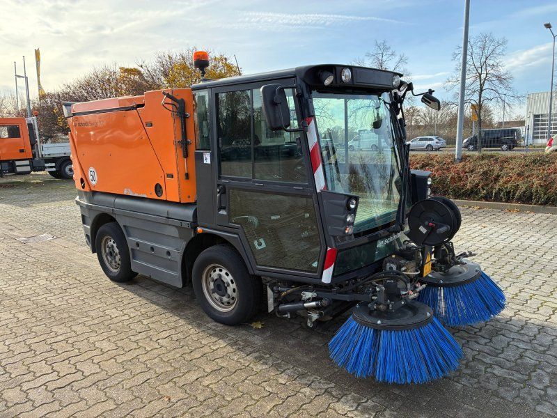 Aebi Schmidt Swingo 200+