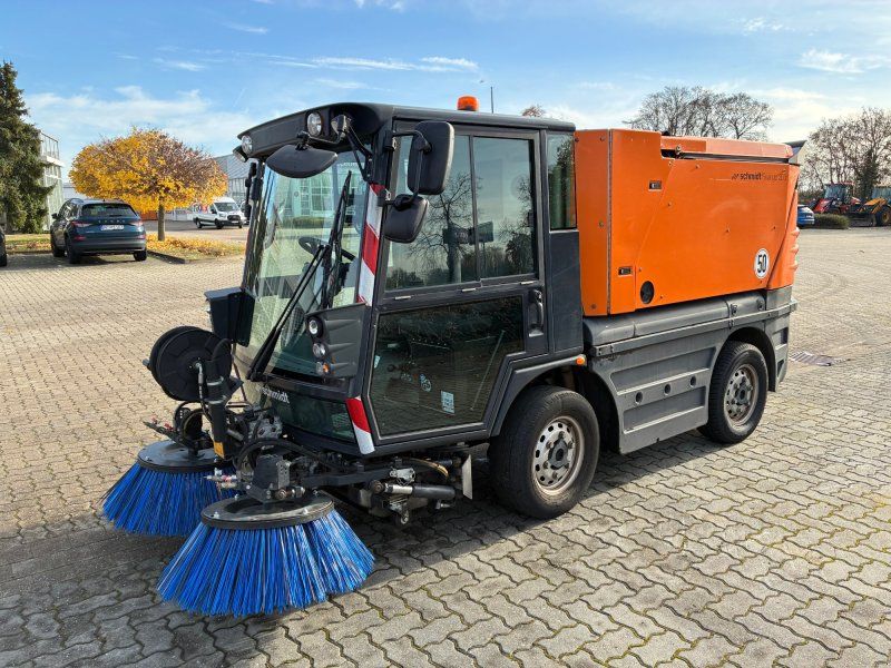 Aebi Schmidt Swingo 200+