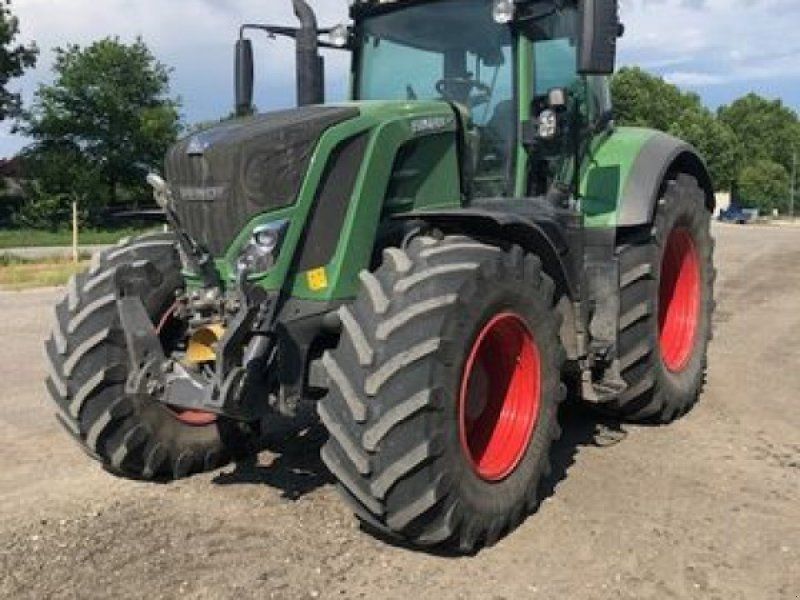 Fendt 828 Vario Profi+