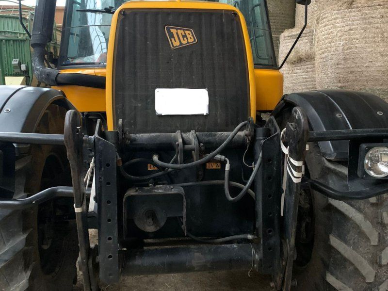 JCB Fastrac 3185