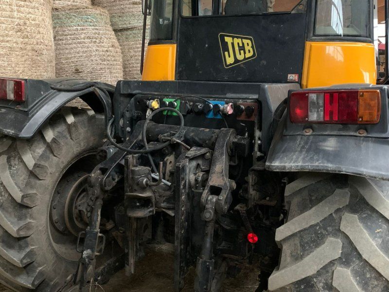 JCB Fastrac 3185