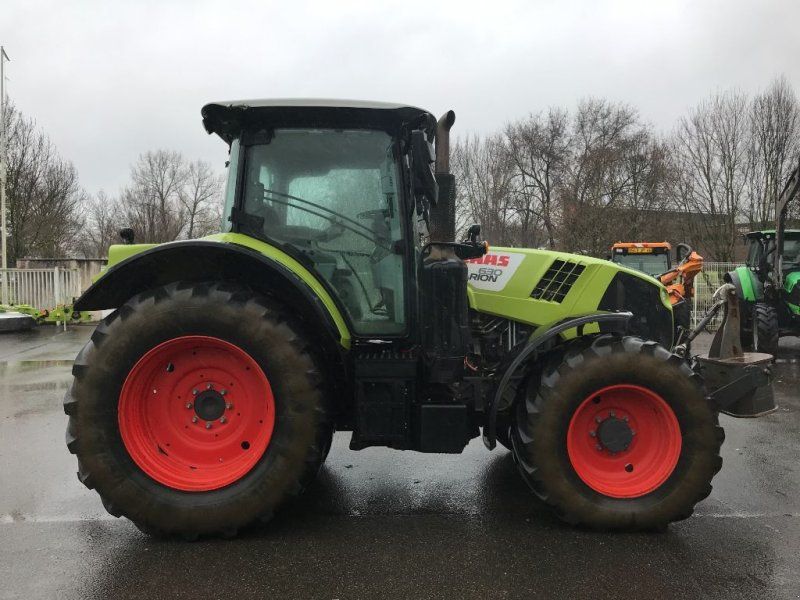 Claas ARION 630 CIS+
