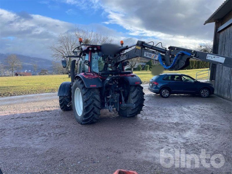 Valtra N104H5