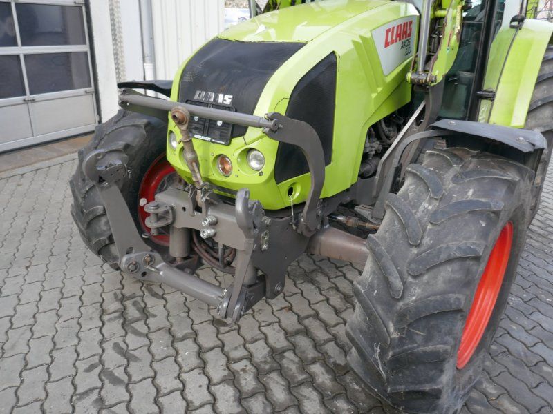 Claas Axos 320 CX