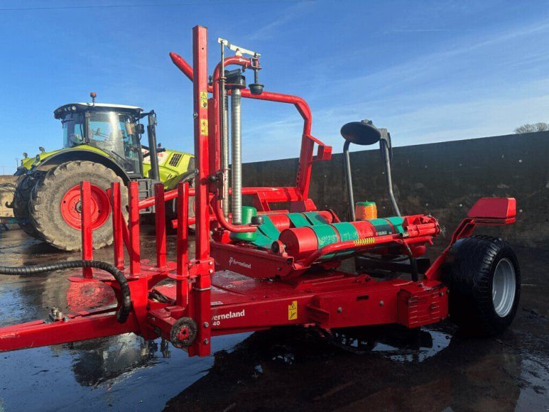 Kverneland ENRUBANNEUSE 7740 S