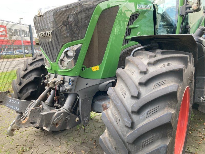 Fendt 826 Vario S4 Profi Plus
