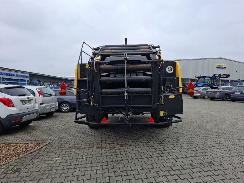 New Holland BB 9070 / BB9070