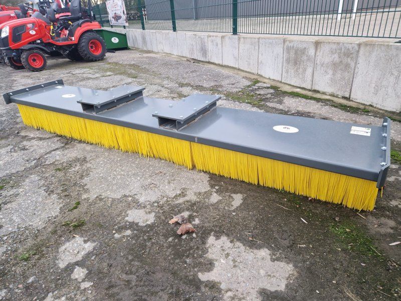 Bressel & Lade Kehrbesen