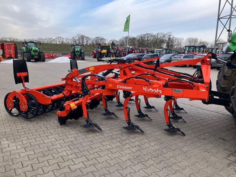 Kubota CU3301P-Triflex 700A