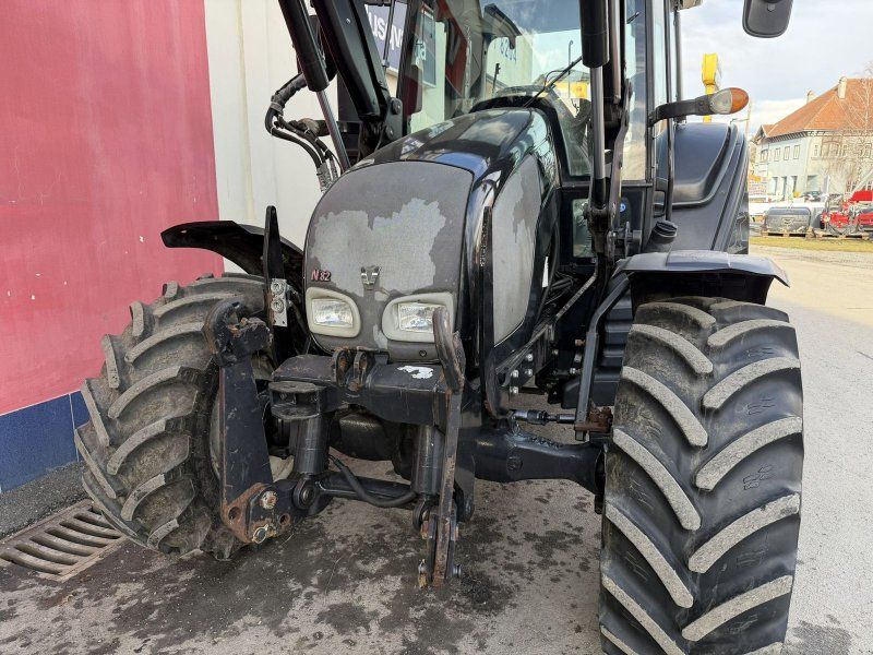 Valtra N 82 Hi-Tech