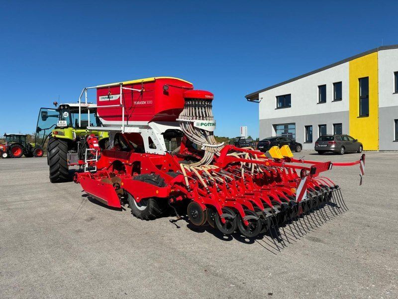 Pöttinger Terrasem 3000D