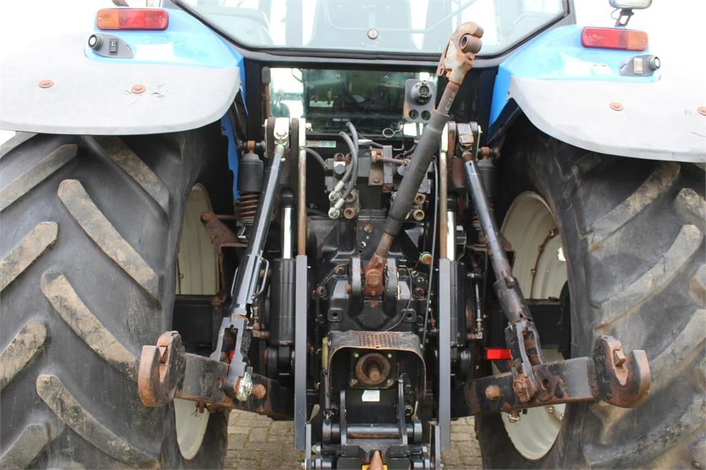 New Holland TM190