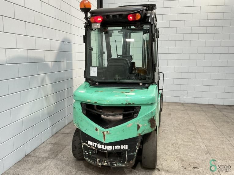 Forklifts Diesel Mitsubishi FD25N3 2007 Cabin