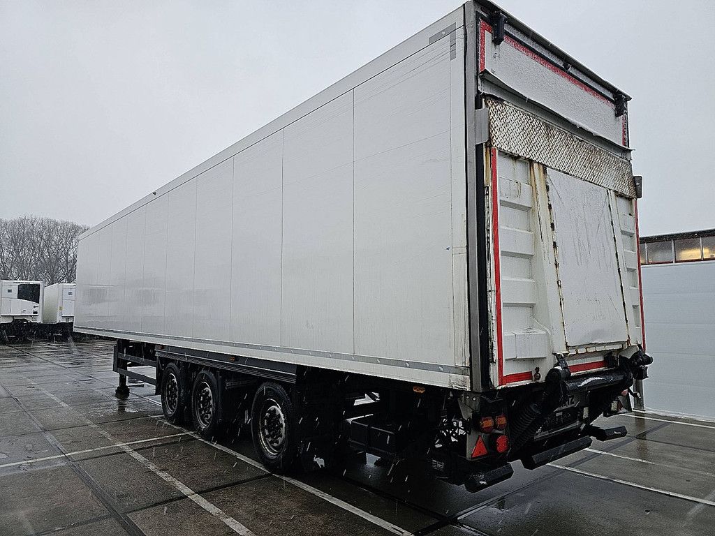 SCHMITZ SKO 24