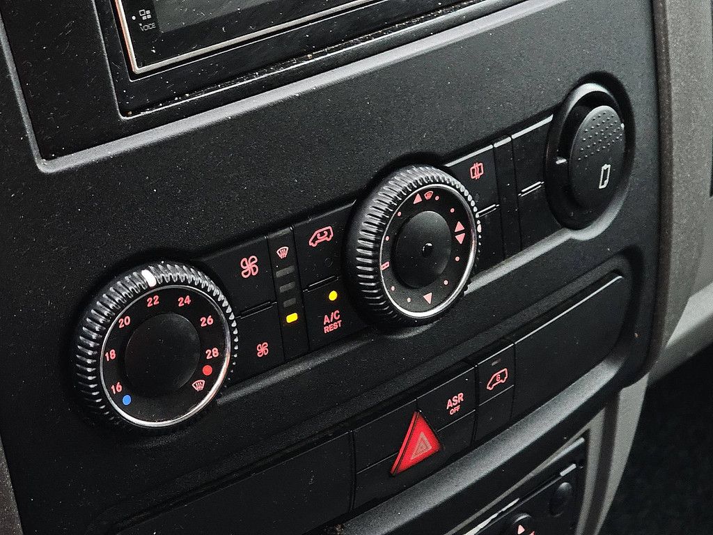 VOLKSWAGEN CRAFTER 50 2.0 ac cruise control