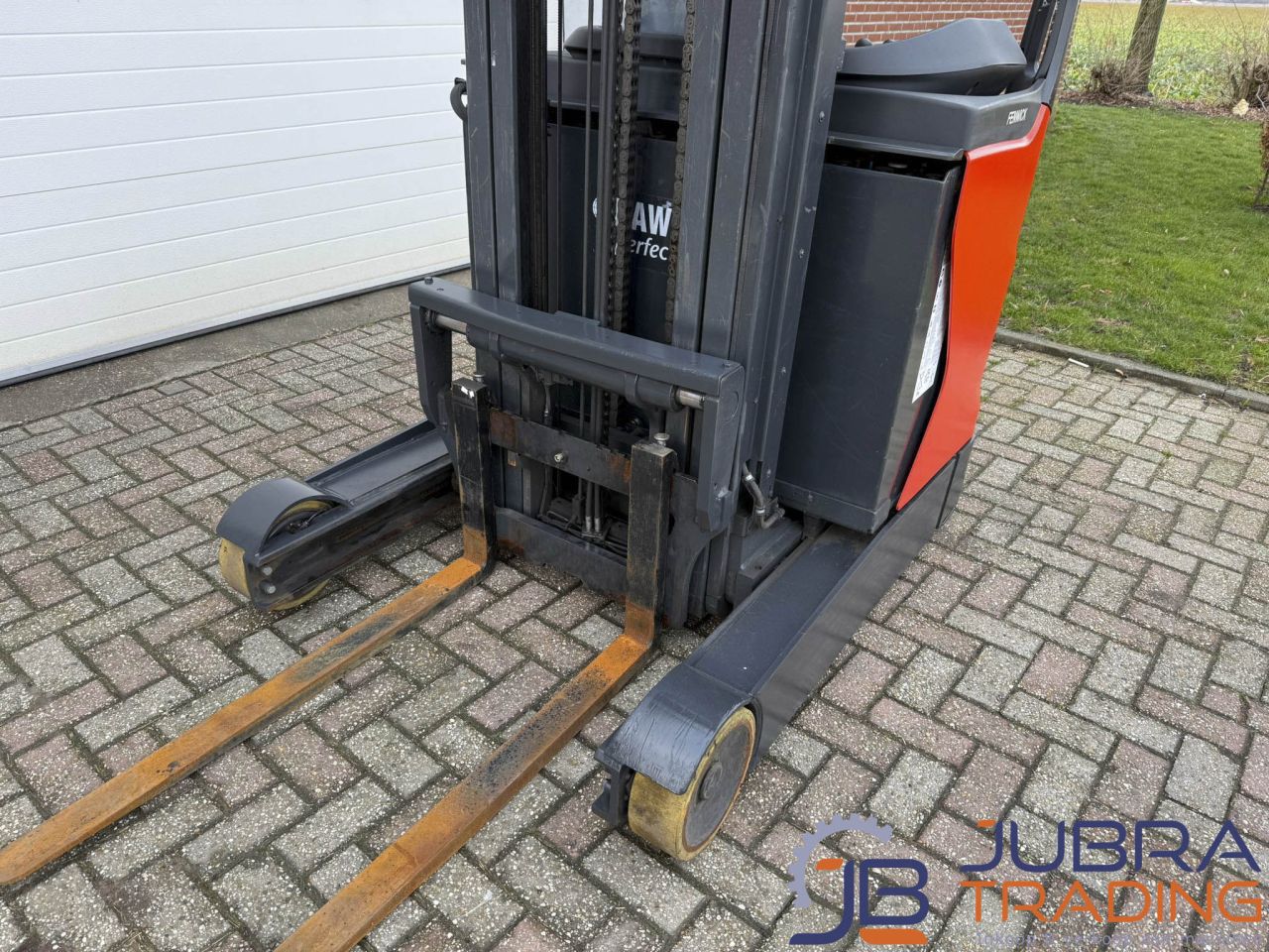 Linde R14-01 Elektrische Reachtruck| 2016 | 5739U | 1.4T | 630CM