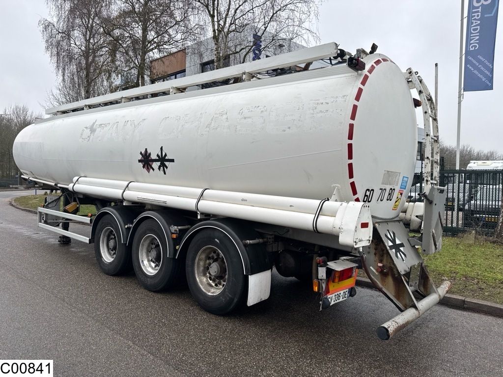 Trailor Fuel ADR, 40119 Liter, 9 Comp