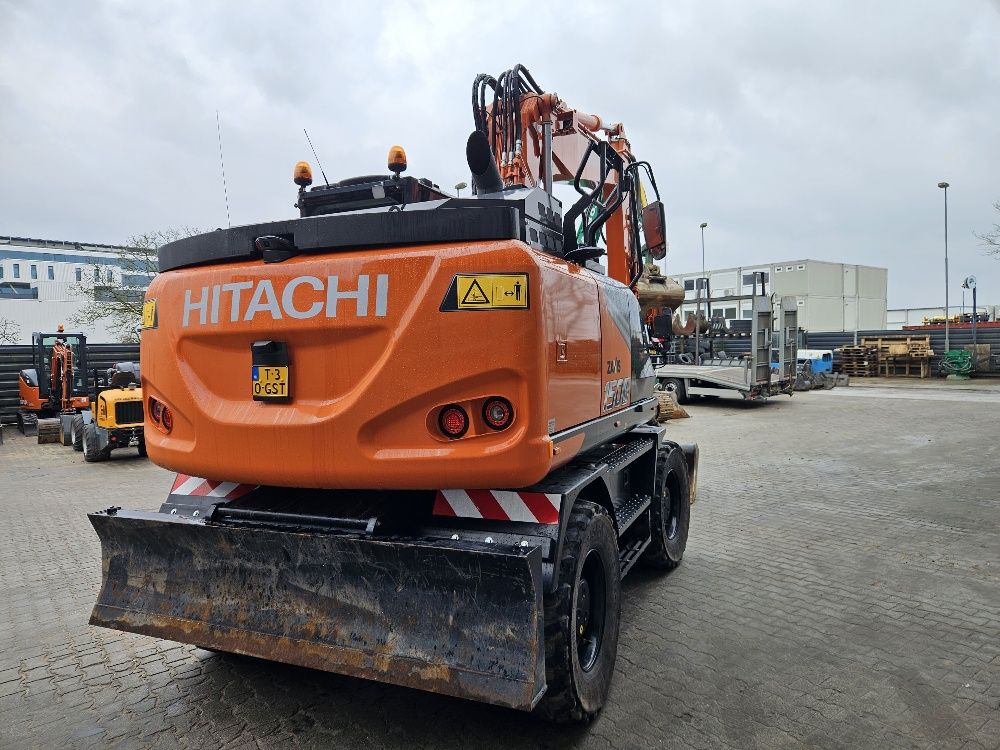 Hitachi ZX150W-7