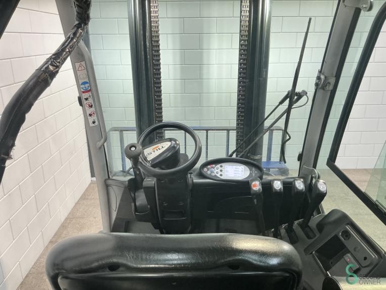 Heftrucks Elektrisch Still RX60-50 2019 Vorkenspreider