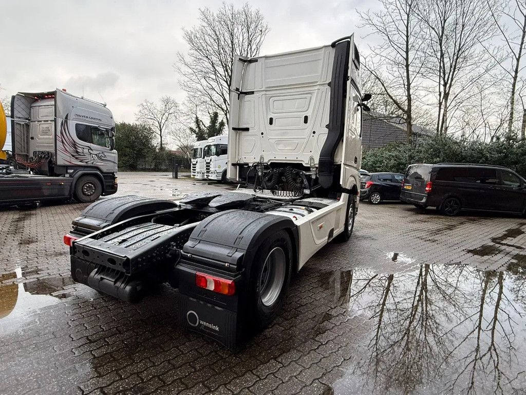 Mercedes-Benz Actros 1845 L Gigaspace 2x tank Standairco Smarttacho 2! NL Truck