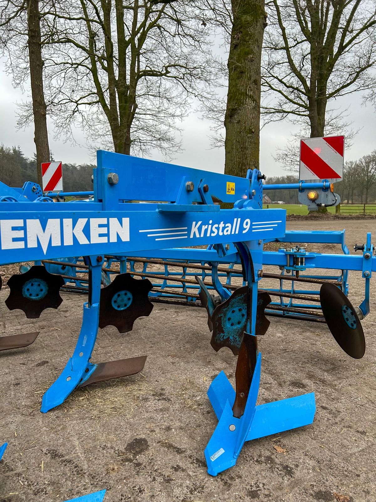 Lemken Kristall 9 300 vleugelschaarcultivator, Smaragd