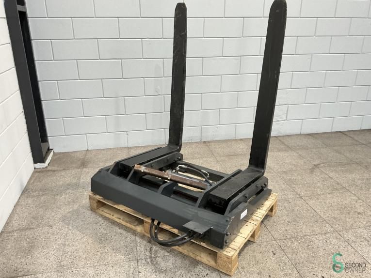 Anbaugeräte Unknown