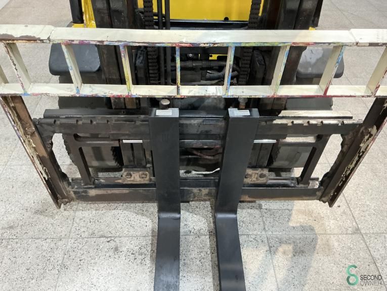 Gabelstapler Diesel Yale GDP 35VX 2011