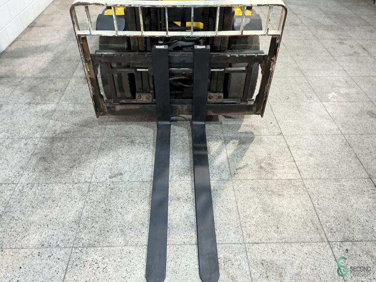 Gabelstapler Diesel Yale GDP 35VX 2011