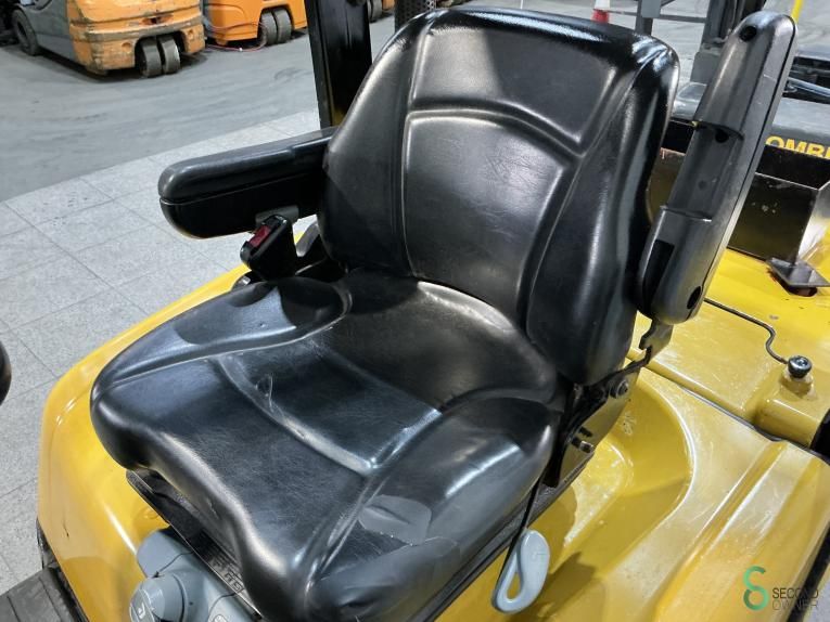 Gabelstapler Diesel Yale GDP 35VX 2011