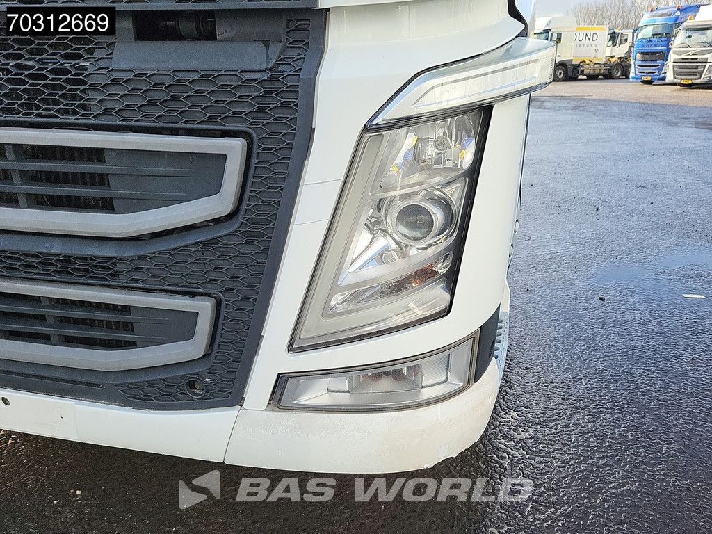 Volvo FH 500 4X2 Mega 2xTanks I-ParkCool