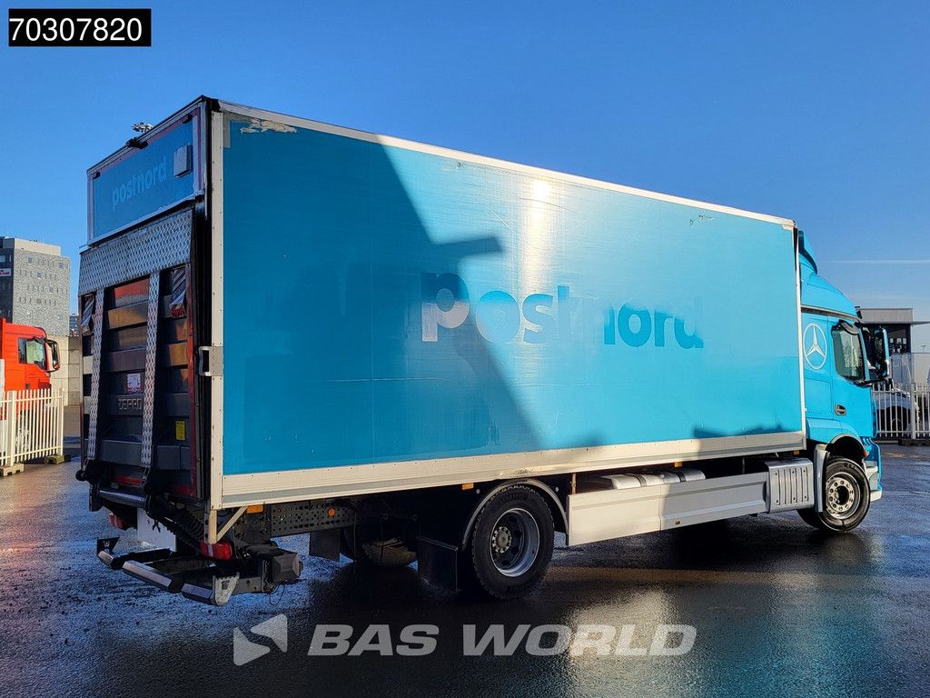 Mercedes Actros Actros 1824 4X2 18tonner Air suspension 2000kg Ladebordwand Automatic Euro 6