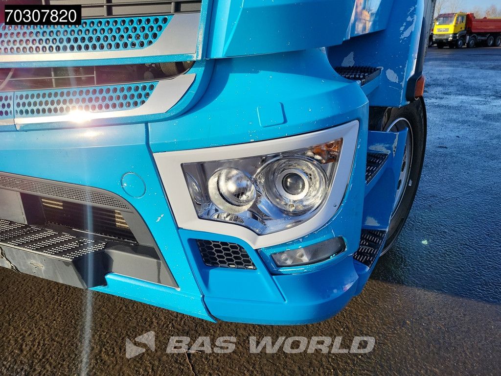 Mercedes Actros Actros 1824 4X2 18tonner Air suspension 2000kg Ladebordwand Automatic Euro 6