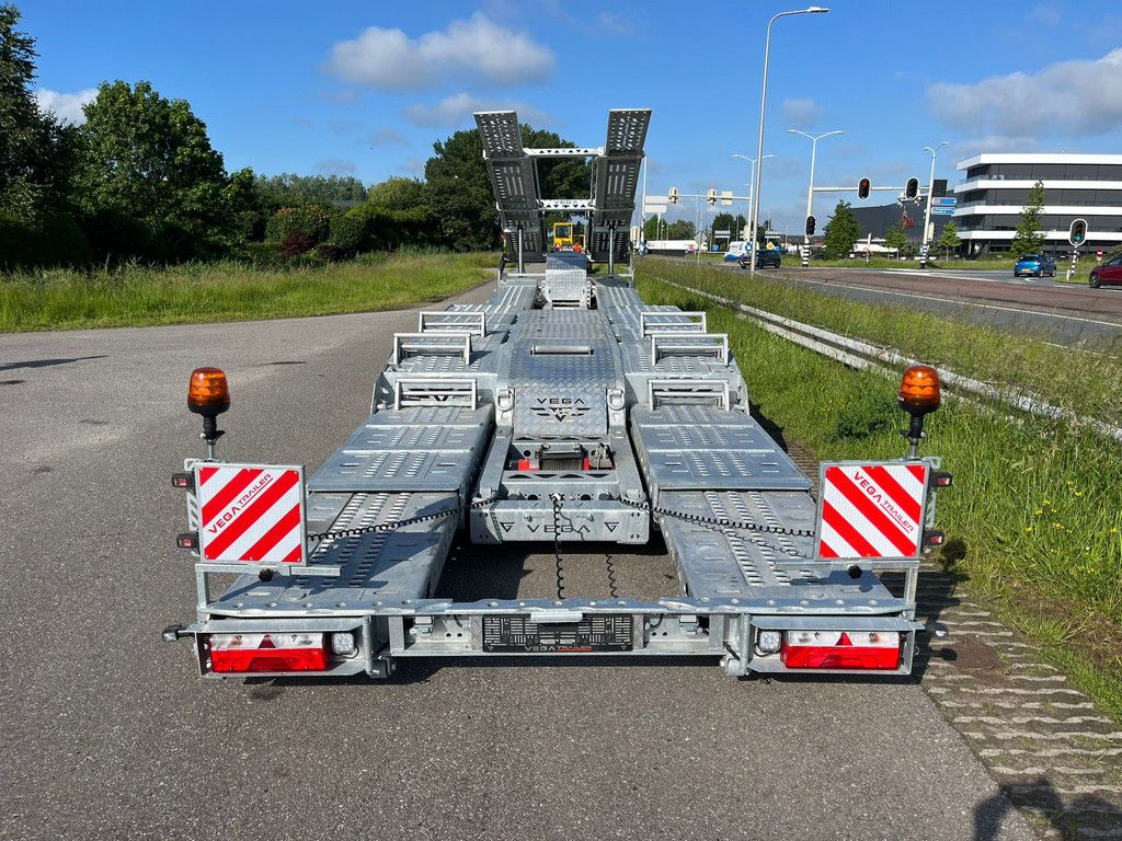 VEGA Trailer PROMAX 3 axle trucktransporter OV-49-NJ