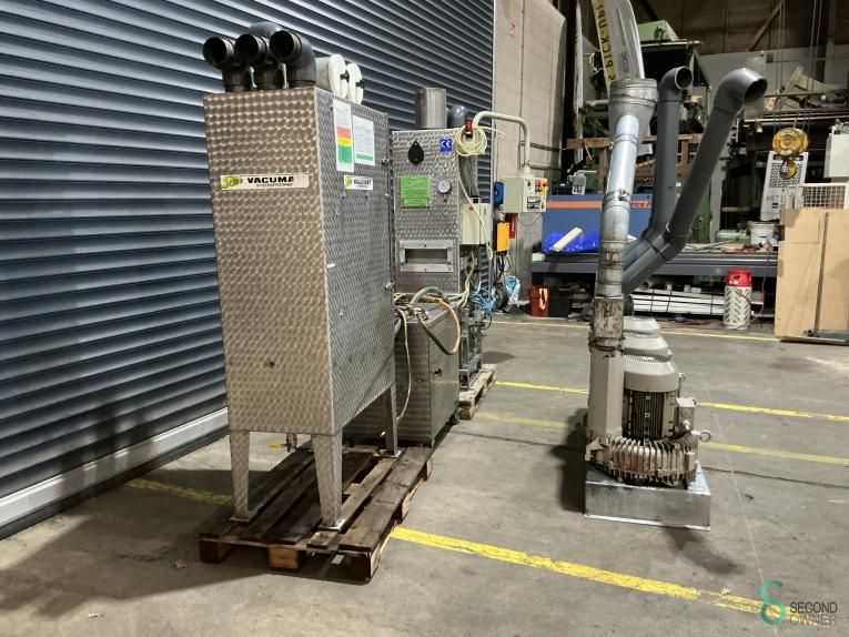 Vacuum system Schiele 1998