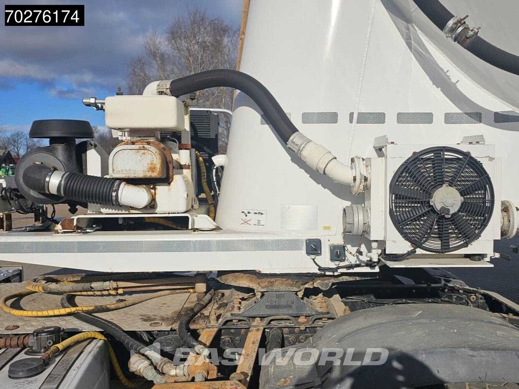 Spitzer SF2755/4P 3 axles 55L Compressor Liftachse