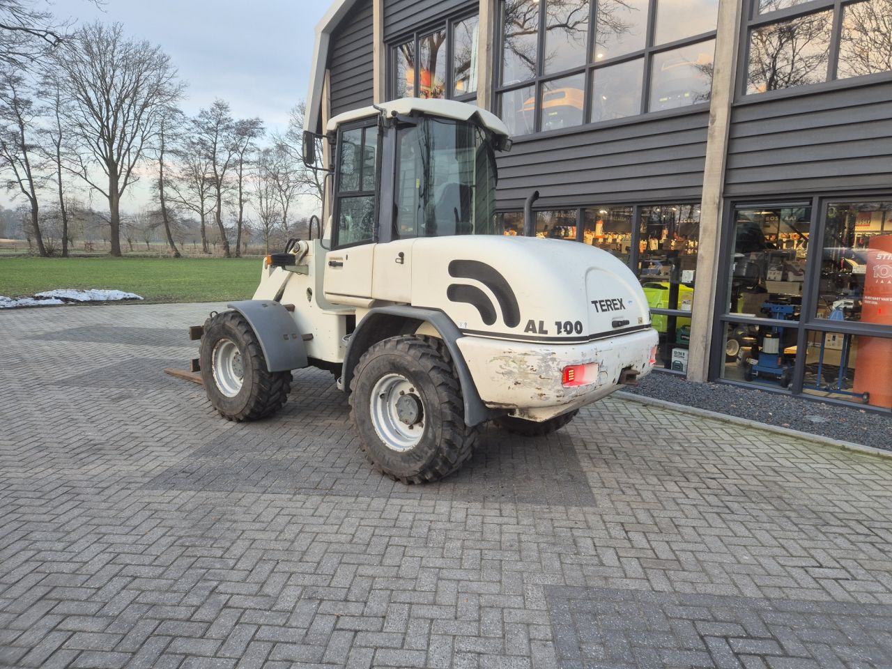 Gebruikte SCHAEFF TEREX AL100 shovel met gewicht van 6500 kgs