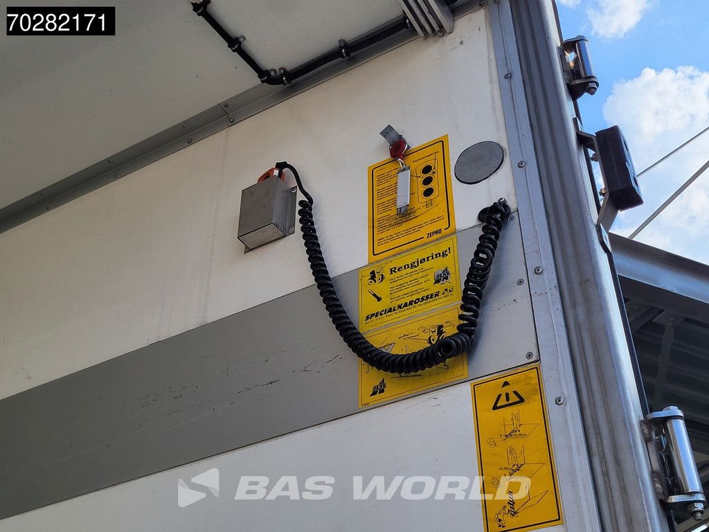 Mercedes Atego Atego 1524 4X2 Thermo-King T1200R 1500kg Ladebordwand Automatic Euro 6