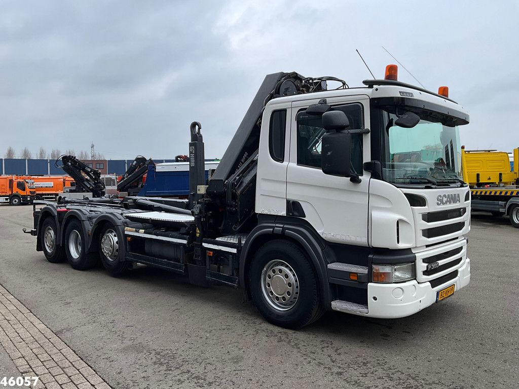 Scania P 360 8x2 Hiab 21 Tonmeter laadkraan