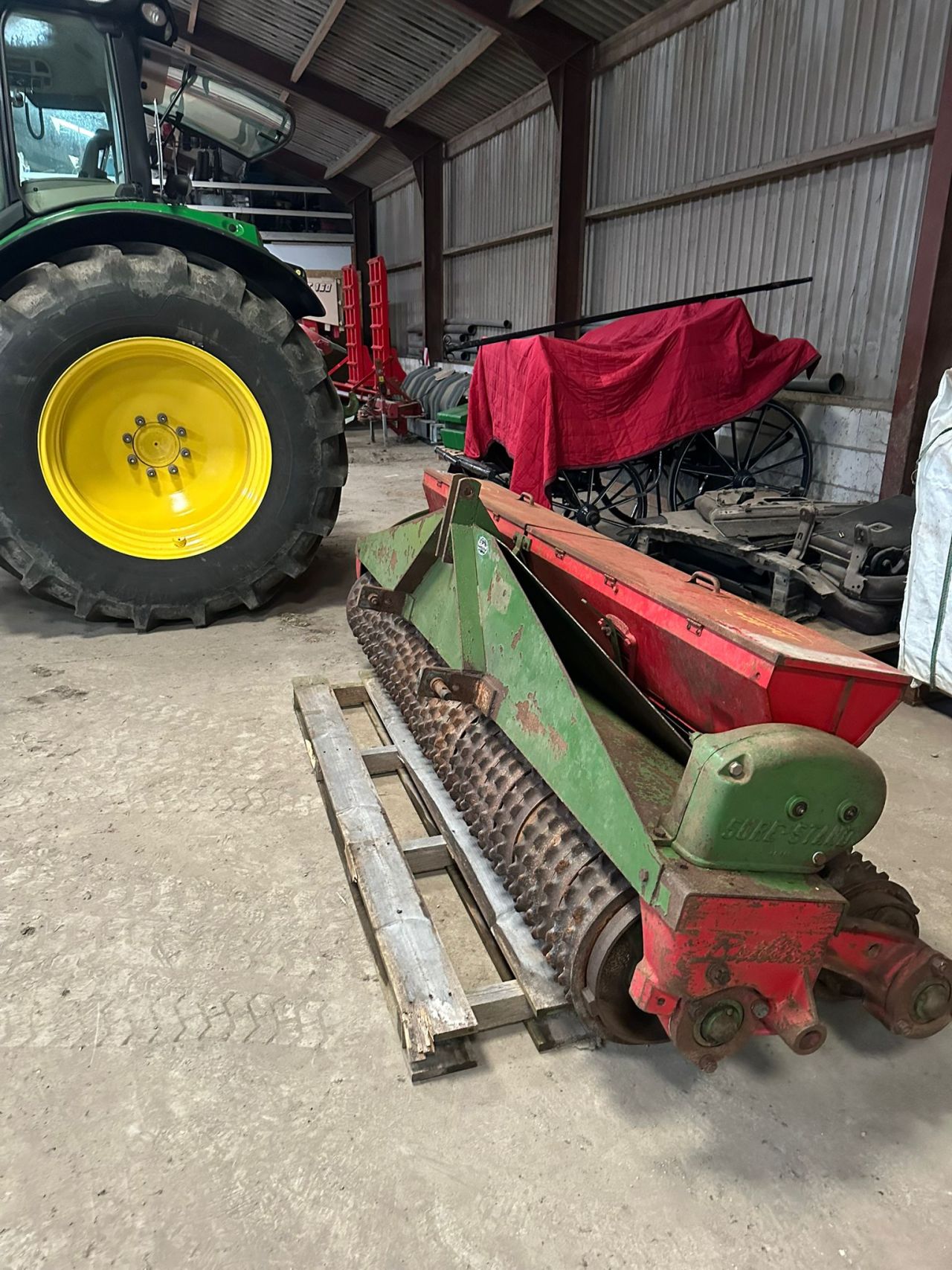 Brillion (door)zaaimachine (werkbreedte 240 cm.)