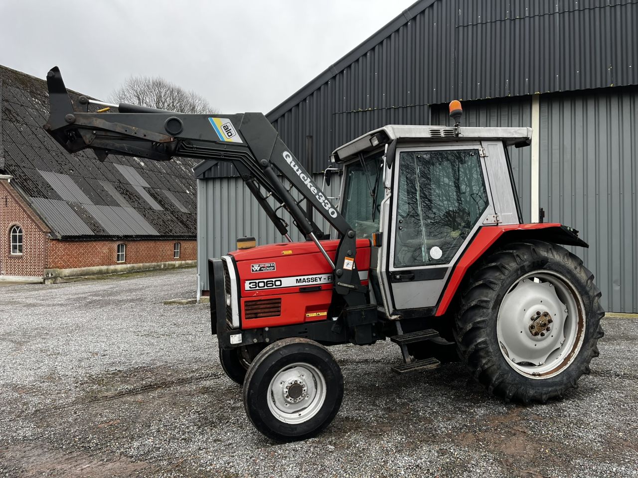 Massey Ferguson 3060 40km met voorlader MARGE