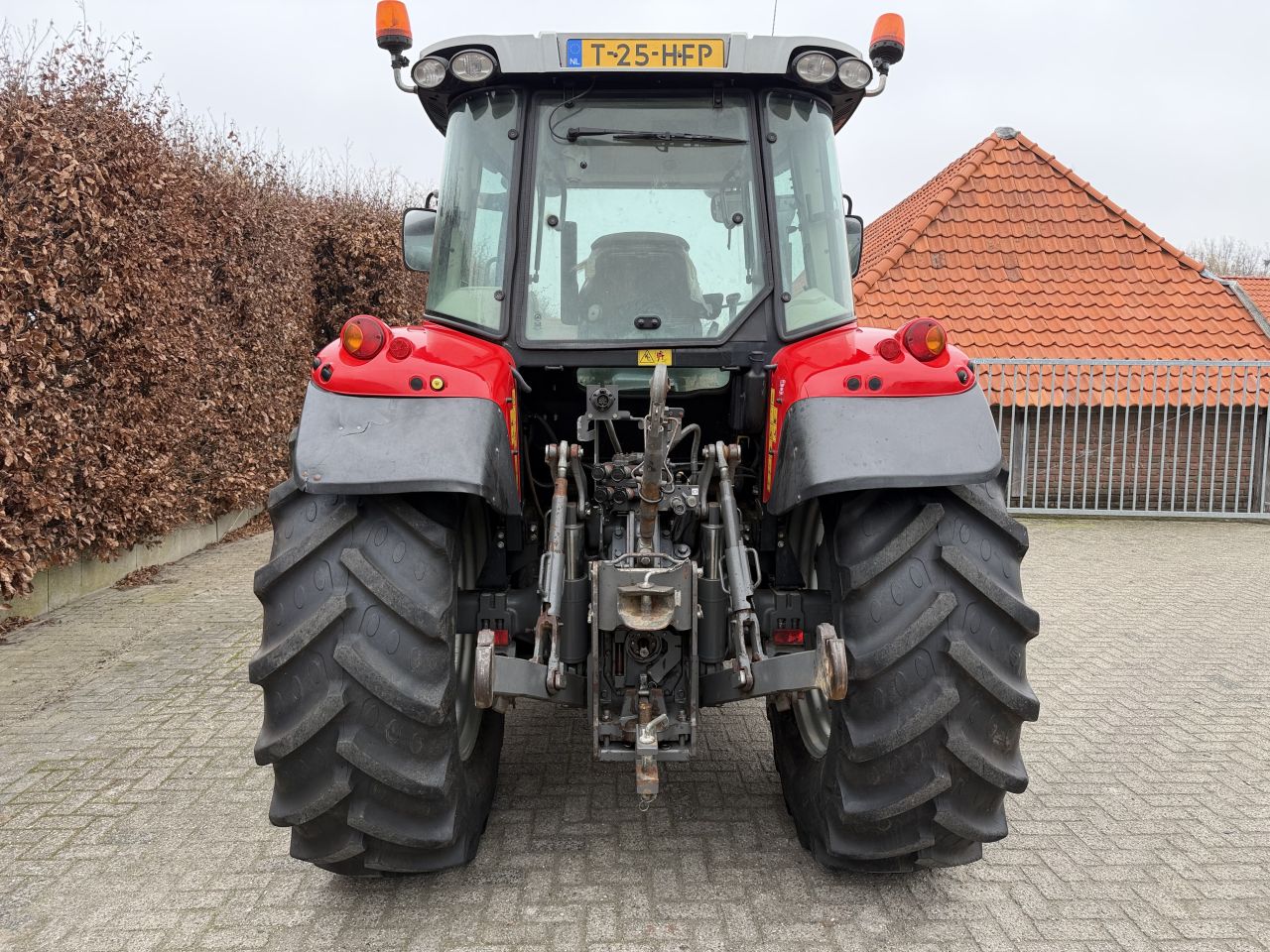 Massy Ferguson 5611 Dyna4