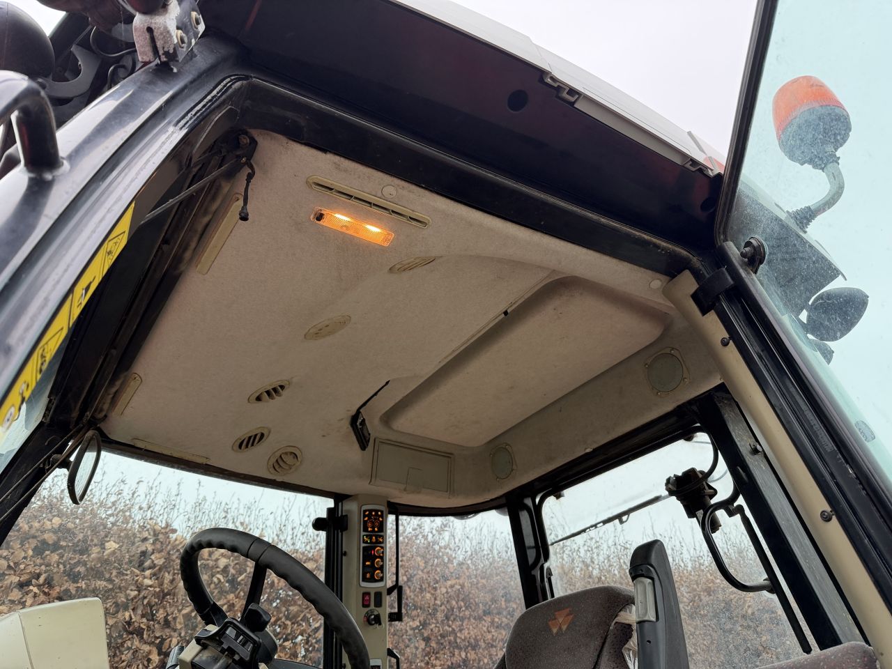 Massy Ferguson 5611 Dyna4