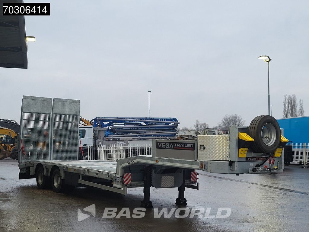 Vega 2 Axle Lowbed 2 Achsen NEW 2 Axle Lowbed Ramps