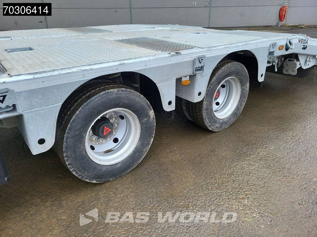 Vega 2 Axle Lowbed 2 Achsen NEW 2 Axle Lowbed Ramps